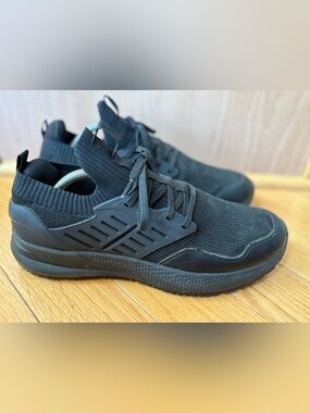 Men's TredSafe Slip Resistant Shoes Sneakers Size 11 Safety Work